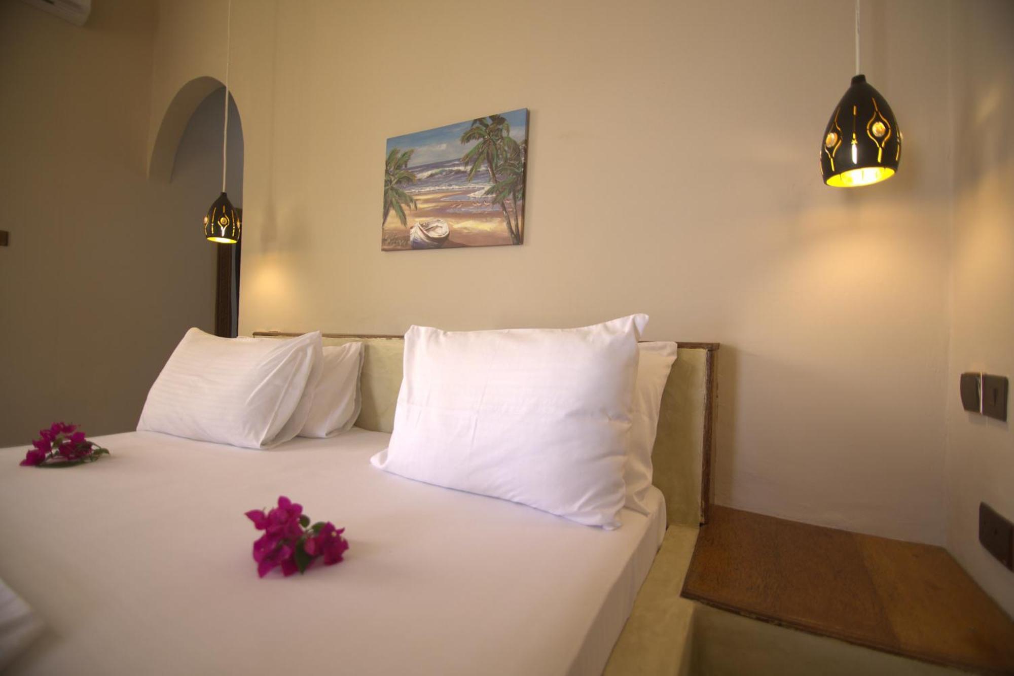 Mafia Dream Hotel Kilindoni Bagian luar foto