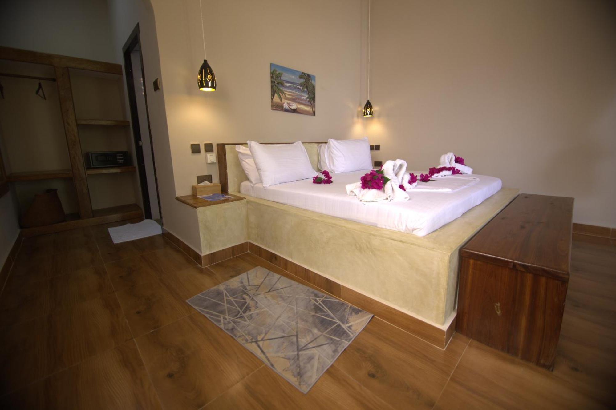 Mafia Dream Hotel Kilindoni Bagian luar foto